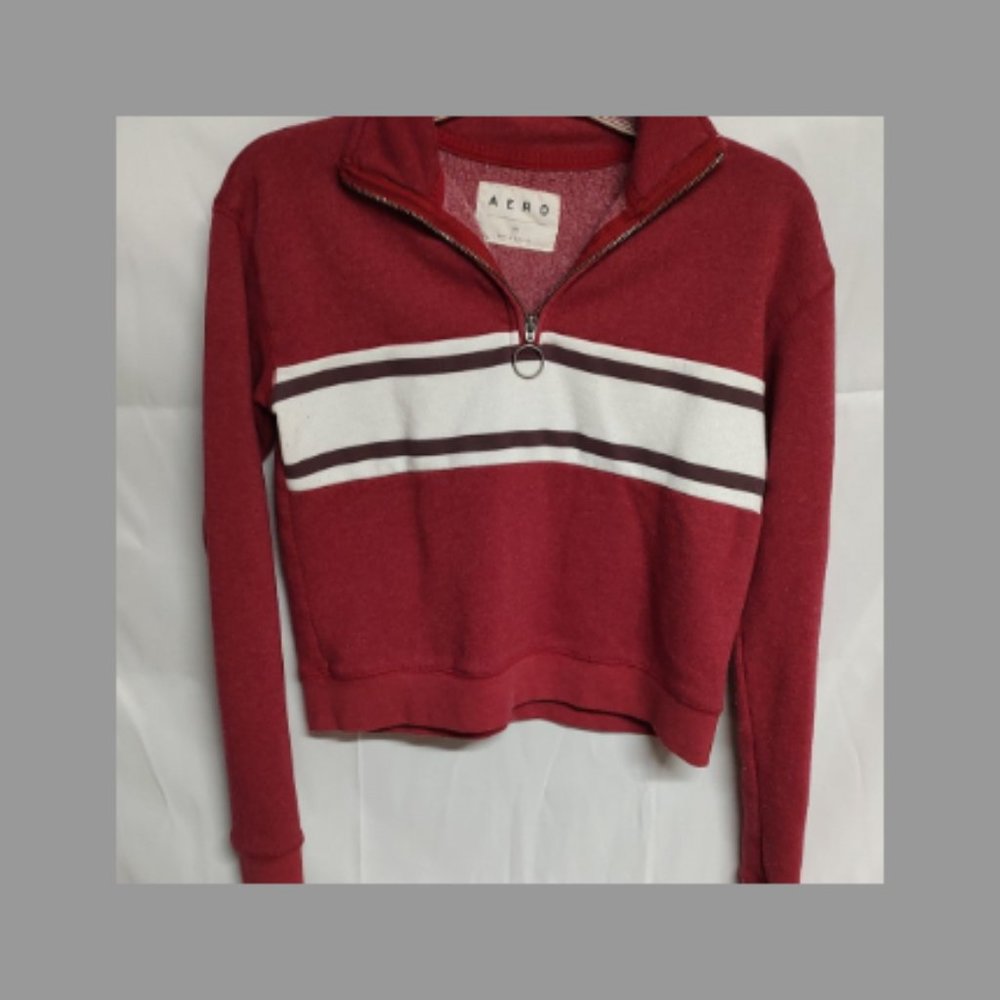 Juniors Aero Sweatshirt  Size XS